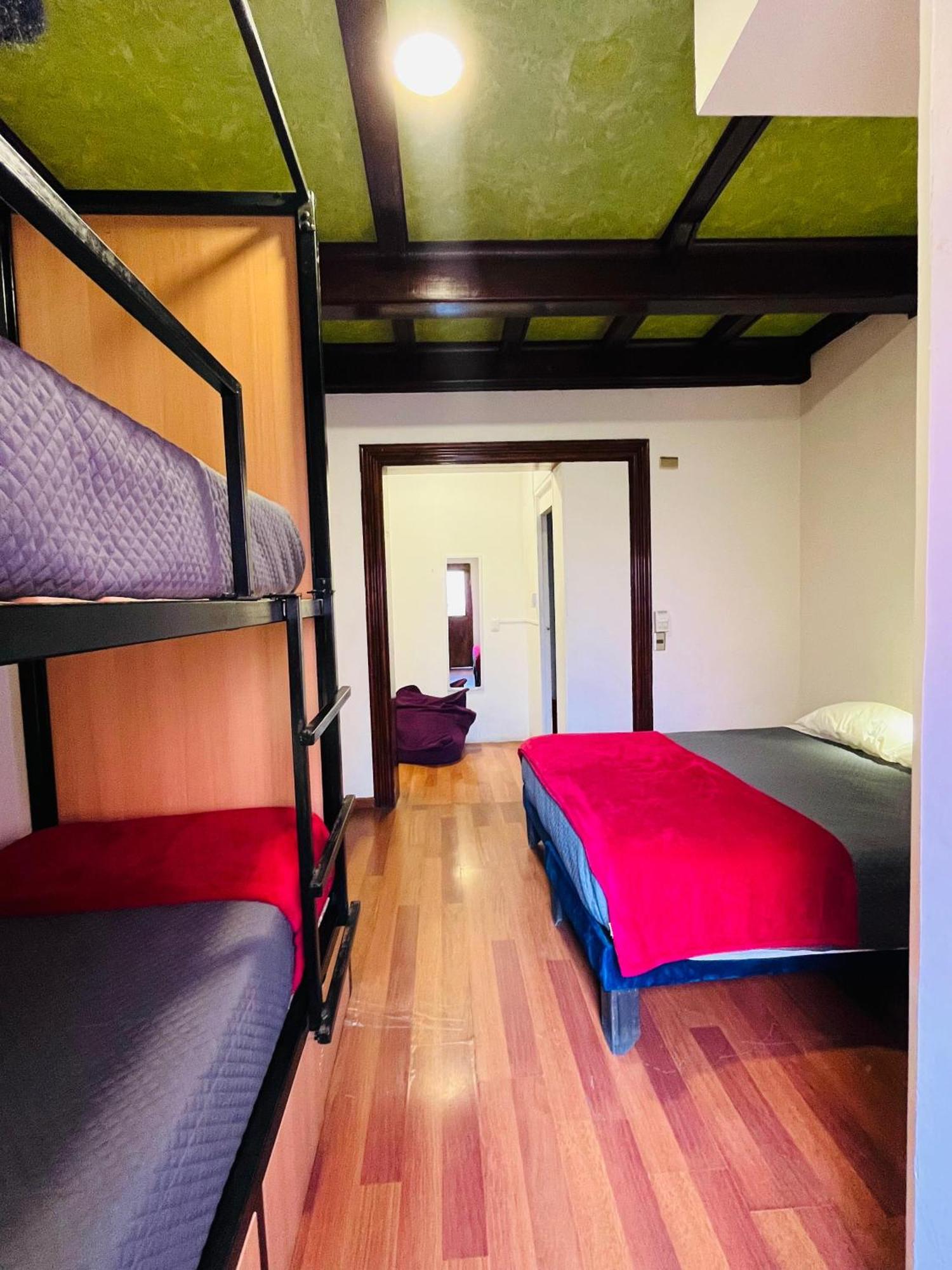 Enjoy Hostel Santiago Luaran gambar
